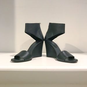 Vince Black Heels